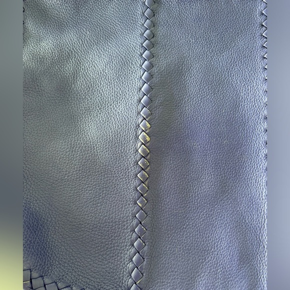 BOTTEGA VENETA Bottega Veneta intrecciato purple leather extra large bag. - Picture 5 of 11